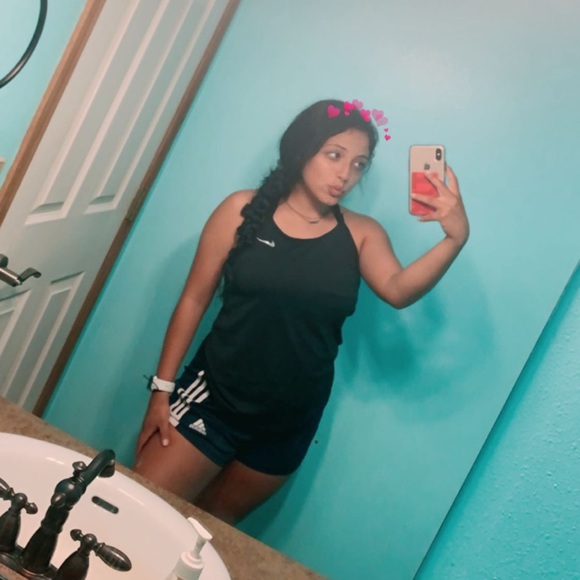 Meet your Posher, Jenny - Picture 1 of 1